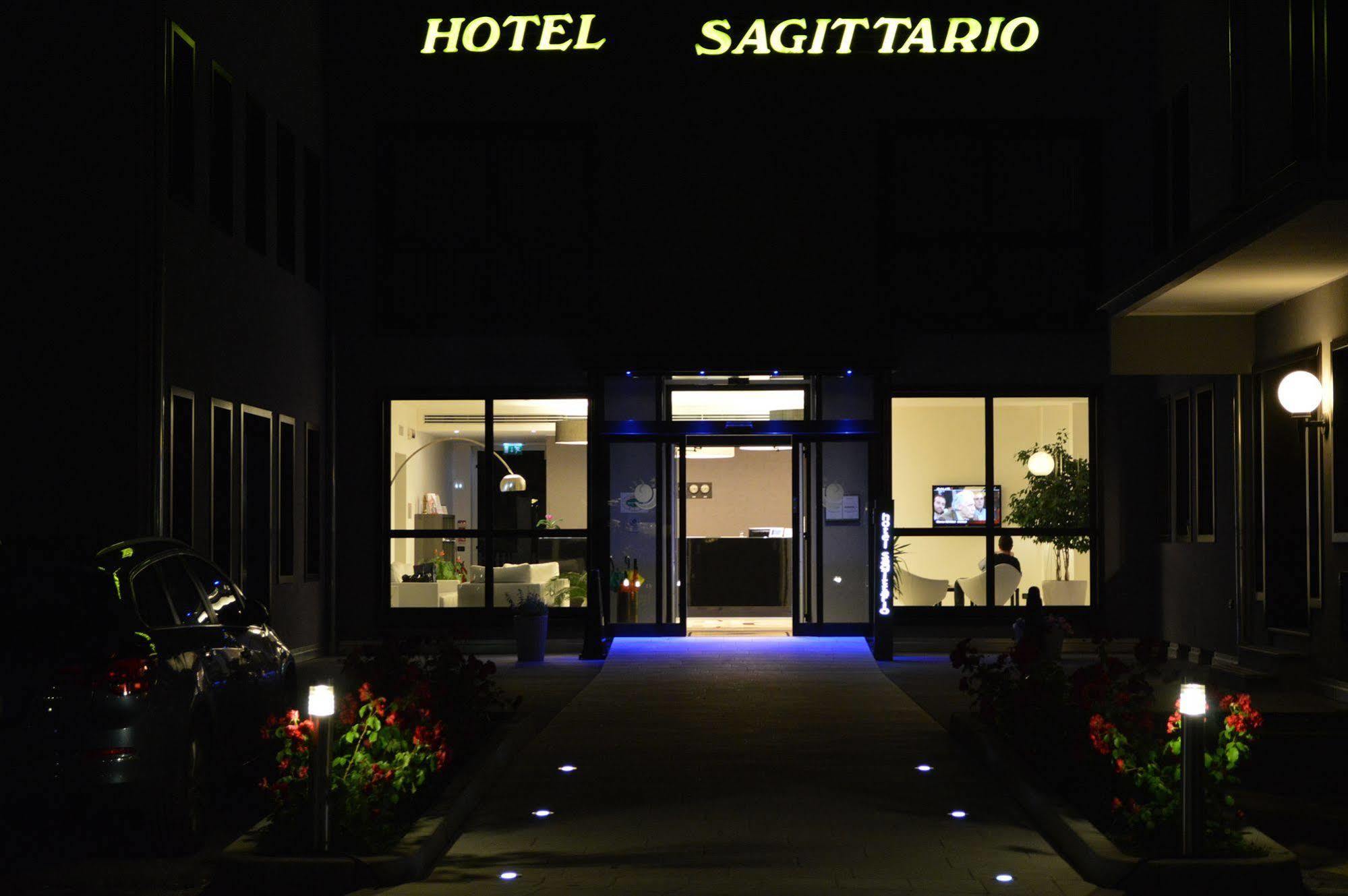 Hotel Sagittario Padova Exterior foto